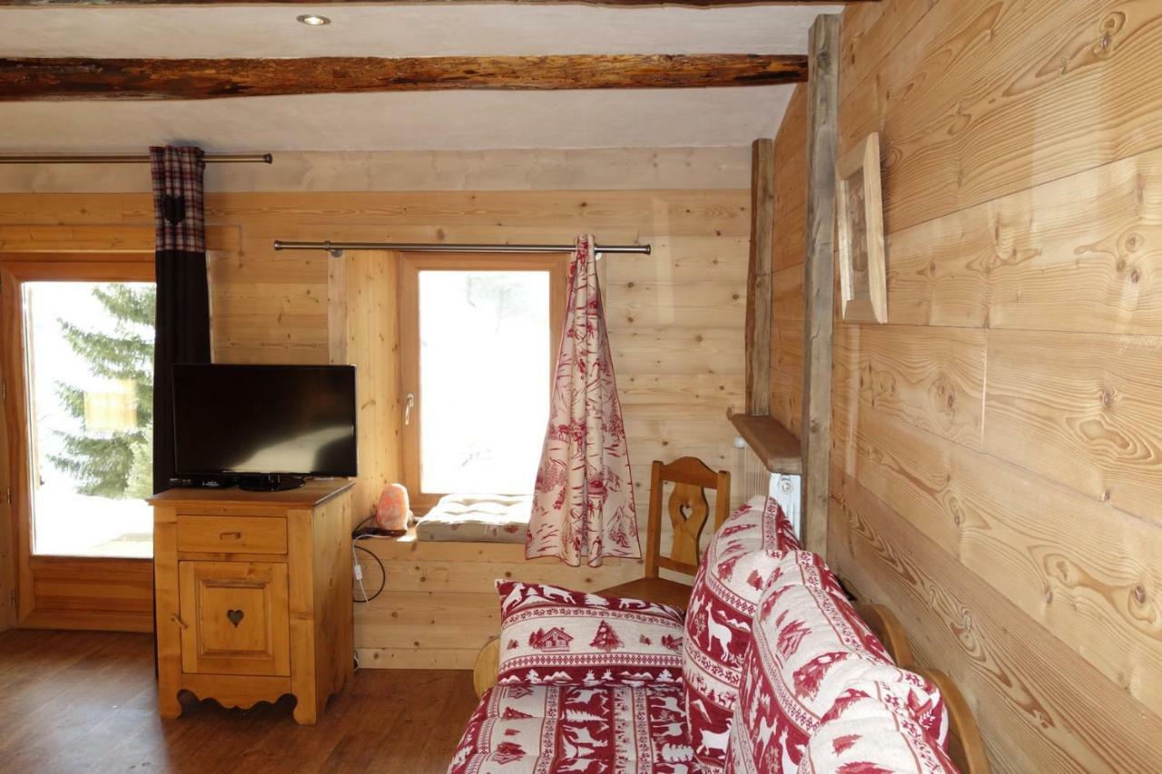 La Chambre Du Moulin Villard-sur-Doron ภายนอก รูปภาพ